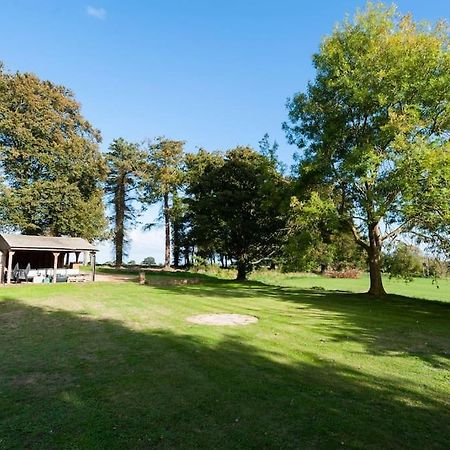 Firs Sleeps 15 Stunning Country House With Hot Tub Sudbourne Extérieur photo