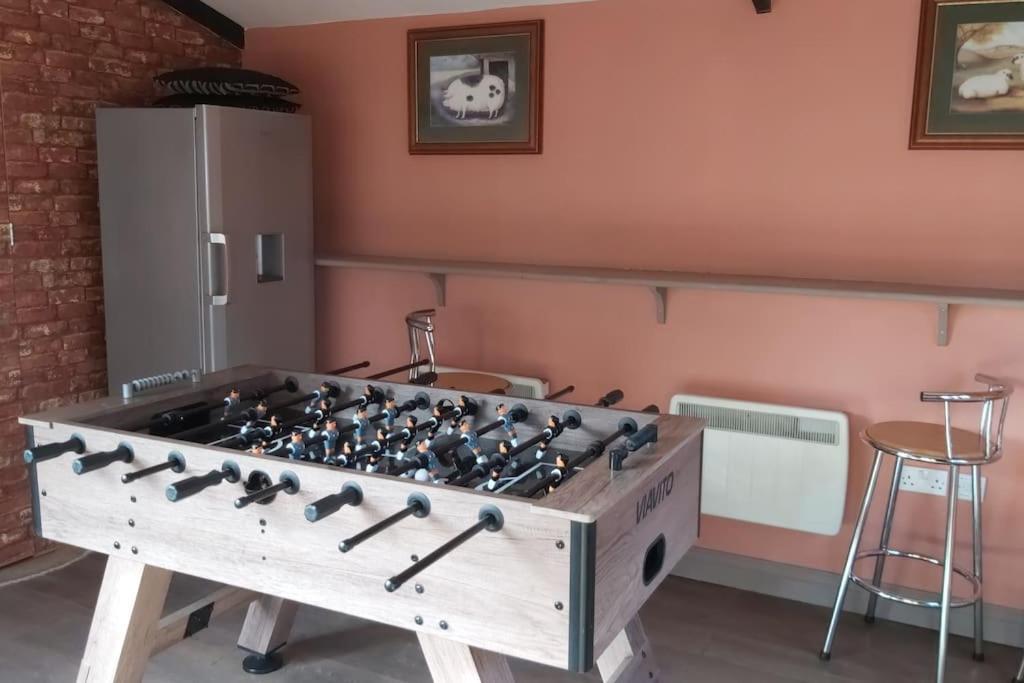Firs Sleeps 15 Stunning Country House With Hot Tub Sudbourne Extérieur photo