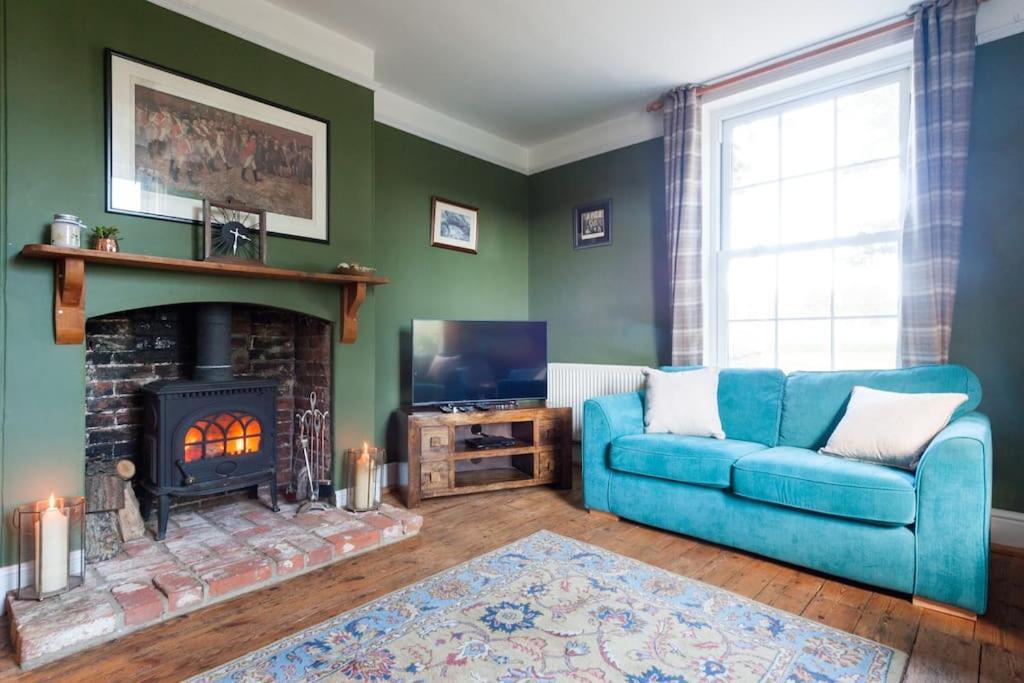 Firs Sleeps 15 Stunning Country House With Hot Tub Sudbourne Extérieur photo