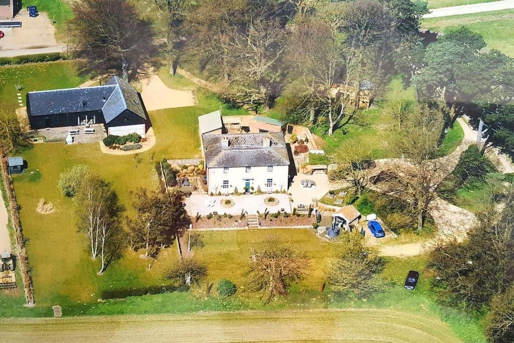 Firs Sleeps 15 Stunning Country House With Hot Tub Sudbourne Extérieur photo